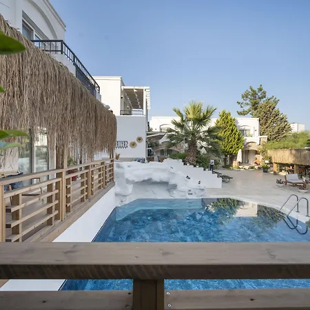 Costa Sariyaz Ξενοδοχείο 3*