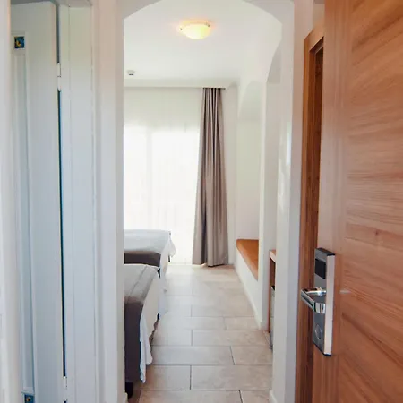 Hotel Costa Sariyaz 3*