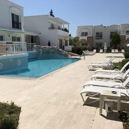 Costa Sariyaz Ξενοδοχείο 3*