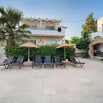 מלון Costa Sariyaz 3*