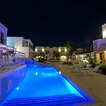מלון Costa Sariyaz בודרום